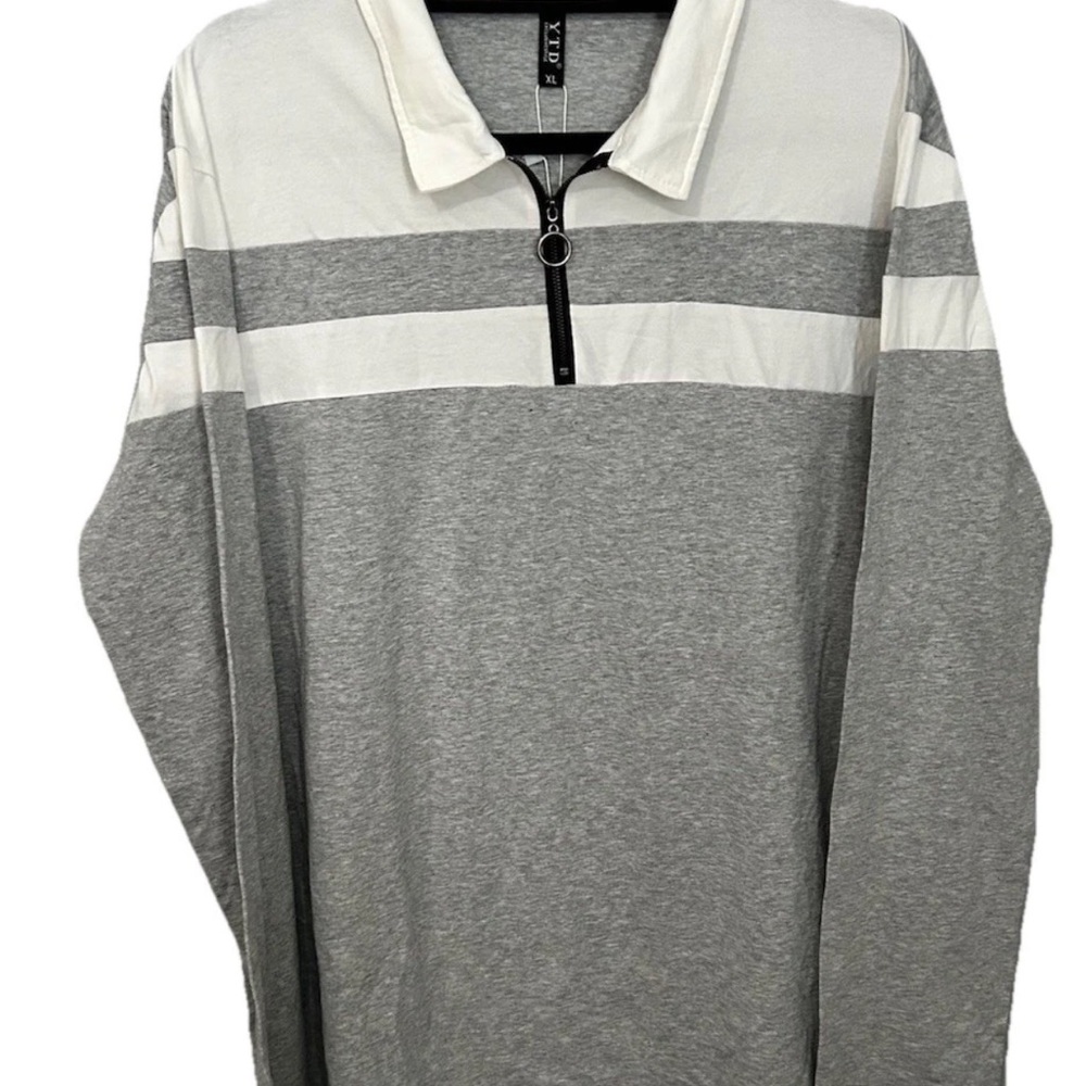 Stylish Gray and White Zip-Up Sweater